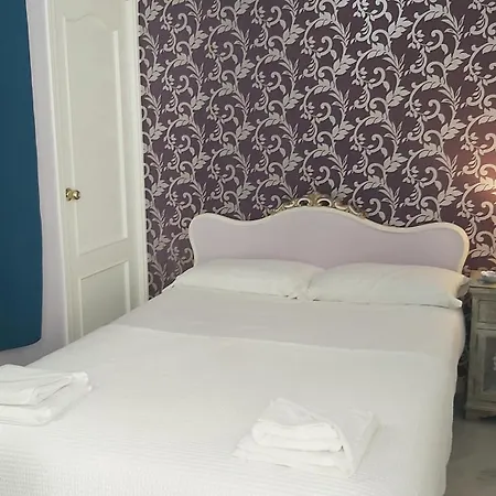 Del Parque Flats Calle Nueva Quiet Apartment Malaga